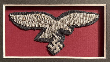 Luftwaffe Officer's wbreast eagle
